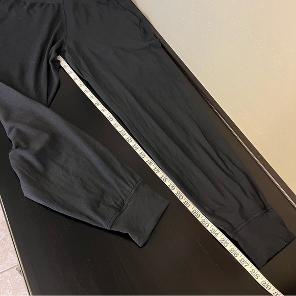 Lululemon Ready to Rulu slim fit jogger, highwaisted, size 8 - Picture 8 of 13